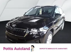 Schwarz Gebraucht 2024 Skoda Karoq Selection SUV | 30.977 € (Guter Preis)