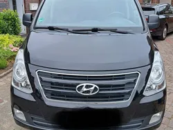 Schwarz Gebraucht 2018 Hyundai H-1 Van / Kleinbus | 14.500 € (Fairer Preis)