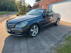 Schwarz Gebraucht 2012 Mercedes E200 Cabrio | 18.990 € (Fairer Preis)