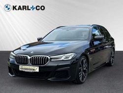 Schwarz Gebraucht 2022 BMW 530 M Sport Kombi | 33.848 € (Guter Preis)