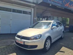 Silver leaf white gold Gebraucht 2011 VW Golf VI Comfortline Kombi | 6.999 € (Fairer Preis)