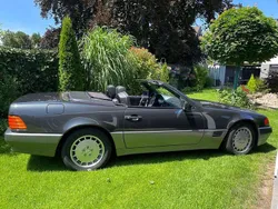 Schwarz Gebraucht 1991 Mercedes SL300 Cabrio | 19.900 €
