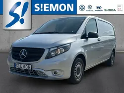 Silber Gebraucht 2021 Mercedes Vito Van / Kleinbus | 25.990 € (Guter Preis)