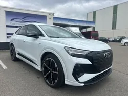 Weiß Gebraucht 2022 Audi Q4 Sportback e-tron S-Line SUV | 29.000 € (Superpreis)