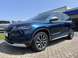 Lavablau metallic Gebraucht 2021 Skoda Karoq SUV | 27.990 € (Fairer Preis)