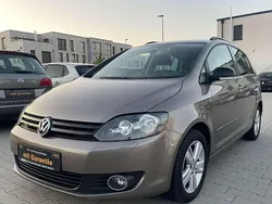 Kaschmirbraun metallic Gebraucht 2012 VW Golf Plus Cross Match Van / Kleinbus | 9.900 € (Fairer Preis)