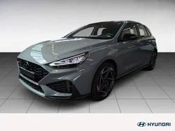 Shadow grey / sol Gebraucht 2024 Hyundai i30 N Line Limousine | 24.880 € (Fairer Preis)