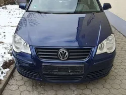Blau Gebraucht 1995 VW Polo Limousine | 2.740 €