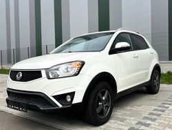 Weiß Gebraucht 2015 Ssangyong (KGM) Korando SUV | 7.000 €