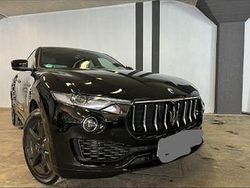 Schwarz Gebraucht 2019 Maserati Levante SUV | 48.000 € (Fairer Preis)
