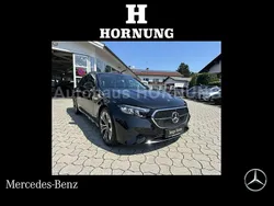 Obsidianschwarz metalliclack Gebraucht 2024 Mercedes E220 Avantgarde Kombi | 49.900 €