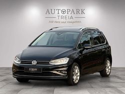 Schwarz Gebraucht 2018 VW Golf Sportsvan Highline Van / Kleinbus | 16.980 € (Etwas zu teuer)