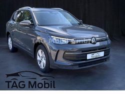 Grau Neu 2025 VW Tiguan Pro SUV | 40.763 € (Superpreis)