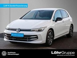 Pure white Gebraucht 2025 VW Golf Goal Limousine | 25.780 € (Guter Preis)