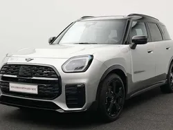 Grau Gebraucht 2024 Mini Countryman SUV | 36.658 € (Etwas zu teuer)