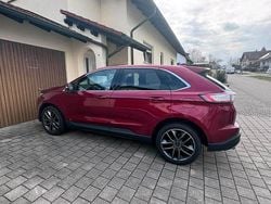 Rot Gebraucht 2017 Ford Edge SUV | 16.500 €