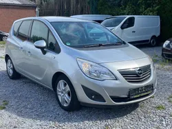 Starsilber iii m2 Gebraucht 2011 Opel Meriva Design Edition Van / Kleinbus | 3.490 € (Superpreis)