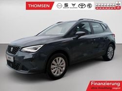 Blau Neu 2025 Seat Arona Style SUV | 28.690 € (Etwas zu teuer)