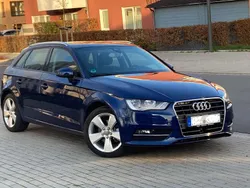 Blau Gebraucht 2015 Audi A3 Sportback Ambition Kombi | 12.399 € (Fairer Preis)