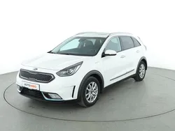 Weiß Gebraucht 2018 Kia Niro Spirit SUV | 17.790 €