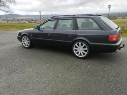 Schwarz Gebraucht 1997 Audi A6 S-Line Kombi | 3.900 € (Teuer)