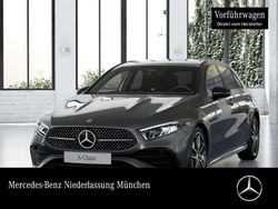 Grau Gebraucht 2025 Mercedes A250 AMG Limousine | 37.900 € (Fairer Preis)
