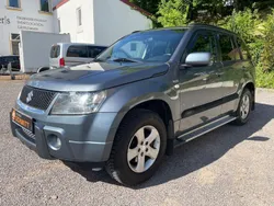 Grau Gebraucht 2006 Suzuki Grand Vitara SUV | 3.590 € (Guter Preis)