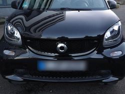 Schwarz Gebraucht 2019 Smart ForTwo Coupé Coupé | 14.200 € (Fairer Preis)