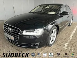 Schwarz Gebraucht 2016 Audi A8 Ambiente Limousine | 32.440 € (Etwas zu teuer)