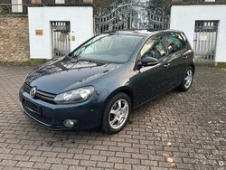 Blau Gebraucht 2011 VW Golf Style Limousine | 6.100 € (Fairer Preis)