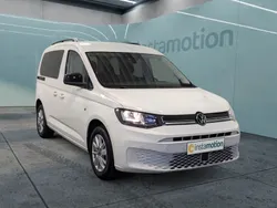 Weiß Gebraucht 2024 VW Caddy Life Van / Kleinbus | 29.790 € (Guter Preis)