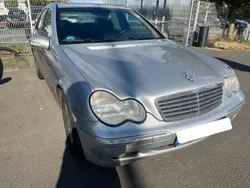 Silber Gebraucht 2002 Mercedes C270 Limousine | 1.890 € (Superpreis)