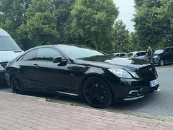 Schwarz Gebraucht 2010 Mercedes 350 AMG Coupé | 11.000 € (Etwas zu teuer)