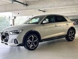 Grau Gebraucht 2024 Audi A1 S-Line Kleinwagen | 29.990 € (Fairer Preis)