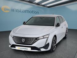 Weiß Gebraucht 2024 Peugeot 308 SW Allure Kombi | 25.949 €