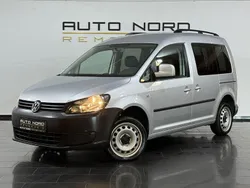 Silber Gebraucht 2015 VW Caddy Trendline Van / Kleinbus | 10.490 € (Guter Preis)