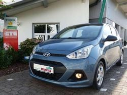 Blau Gebraucht 2016 Hyundai i10 Classic Kleinwagen | 7.950 € (Etwas zu teuer)