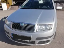 Silber Gebraucht 2005 Skoda Fabia Kleinwagen | 1.520 € (Fairer Preis)