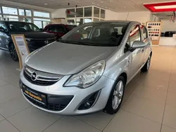 Silber Gebraucht 2013 Opel Corsa Active Limousine | 4.990 € (Fairer Preis)