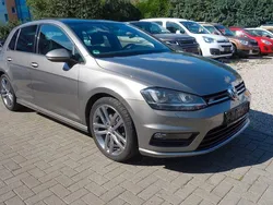 Grau Gebraucht 2016 VW Golf VII R-line Limousine | 9.990 € (Fairer Preis)