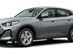 Grau Gebraucht 2024 BMW X2 Shadowline SUV | 42.723 € (Guter Preis)