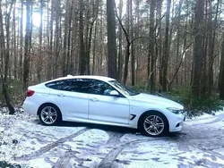 Weiß Gebraucht 2016 BMW 320 Gran Turismo Sport Line Limousine | 16.800 € (Fairer Preis)
