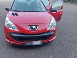 Rot Gebraucht 2010 Peugeot 206+ Kleinwagen | 4.000 € (Teuer)