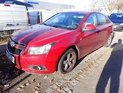Rot Gebraucht 2010 Chevrolet Cruze LS Limousine | 1.990 € (Superpreis)