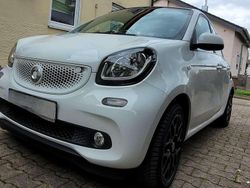 Weiß Gebraucht 2015 Smart ForFour Passion Limousine | 7.500 € (Fairer Preis)