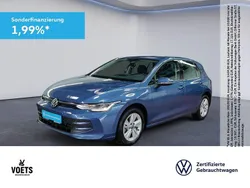 Blau Gebraucht 2024 VW Golf VIII Life Limousine | 24.680 € (Fairer Preis)