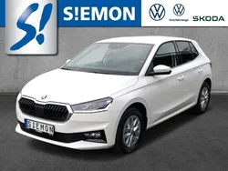 Weiss Neu 2025 Skoda Fabia Style Limousine | 20.930 € (Fairer Preis)