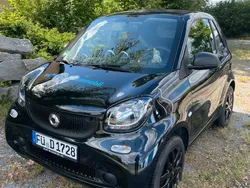 Schwarz Gebraucht 2019 Smart ForTwo Cabrio Basis Cabrio | 14.999 € (Fairer Preis)