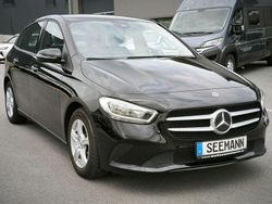 Schwarz Gebraucht 2020 Mercedes B160 Van / Kleinbus | 15.499 €