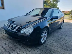Schwarz Gebraucht 2006 Mercedes C160 Coupé | 1.990 €